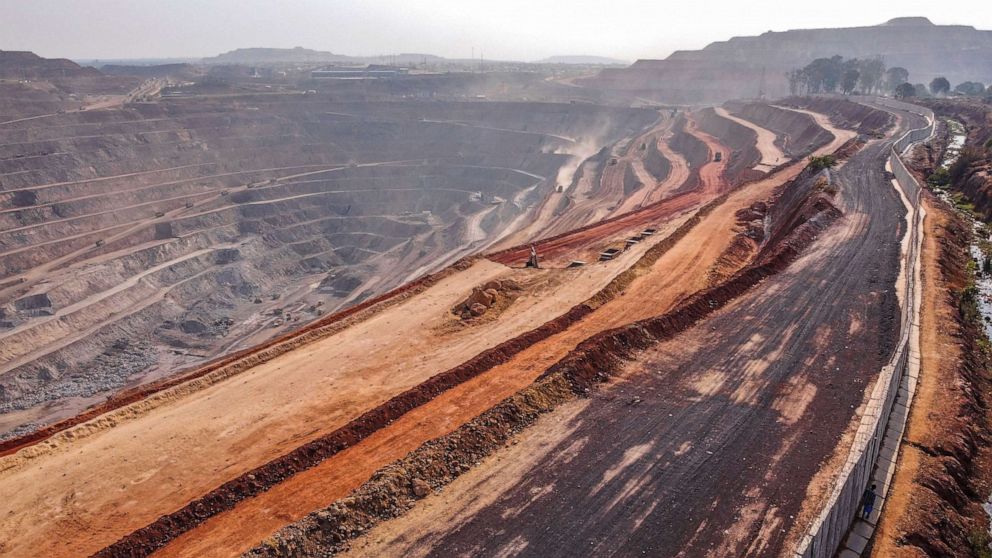 Artisanal cobalt mining swallowing city in Democratic Republic of the Congo, satellite imagery shows